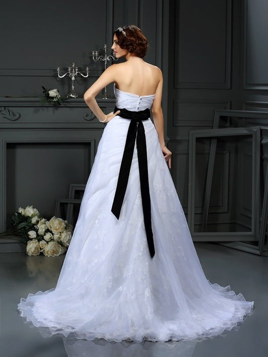 Sweetheart Long Sleeveless Sash/Ribbon/Belt A-Line/Princess Satin Wedding Dresses