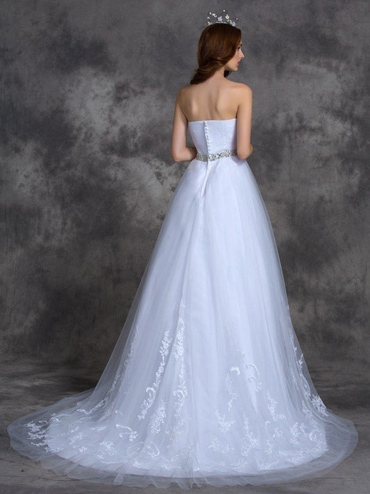 Beading A-line/Princess Long Sleeveless Sweetheart Satin Wedding Dresses