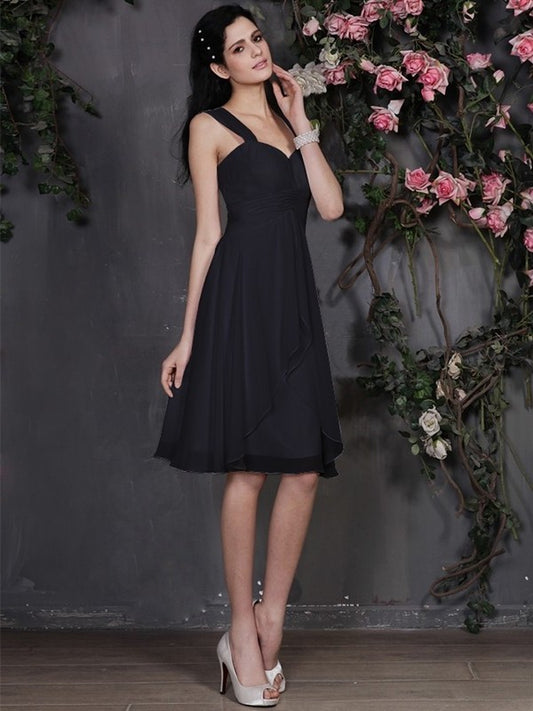 Short Straps Sleeveless Pleats Sheath/Column Chiffon Bridesmaid Dresses