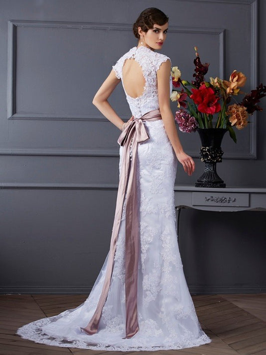 Applique Sleeveless Long Trumpet/Mermaid Satin Wedding Dresses