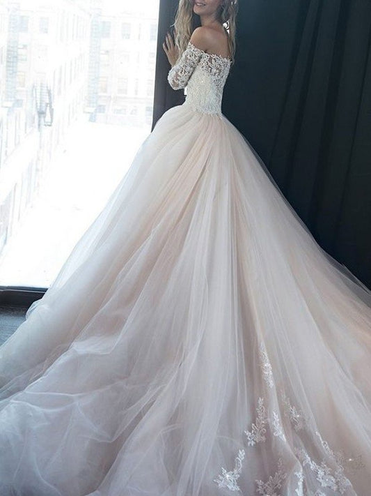 A-Line/Princess Court Train Sleeves Applique Off-the-Shoulder Long Tulle Wedding Dresses