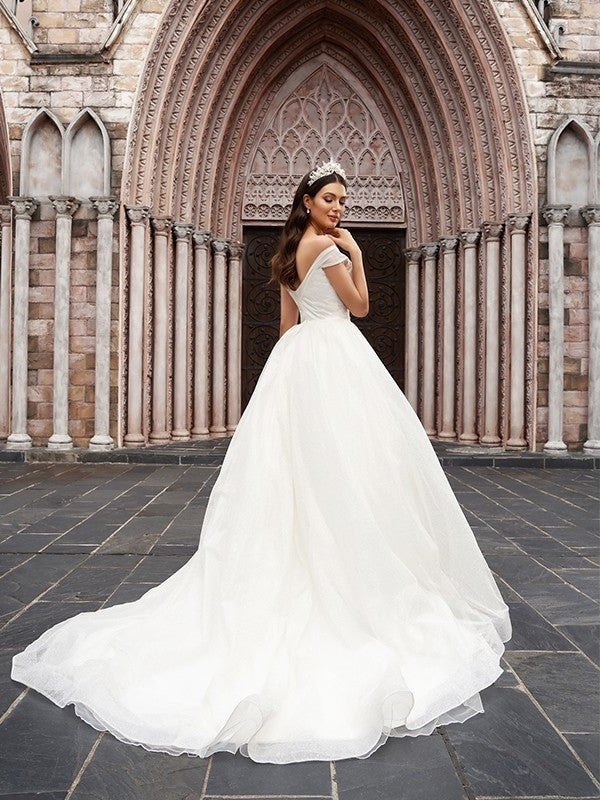 Sleeveless Ball Ruched Court Gown Tulle Off-the-Shoulder Train Wedding Dresses