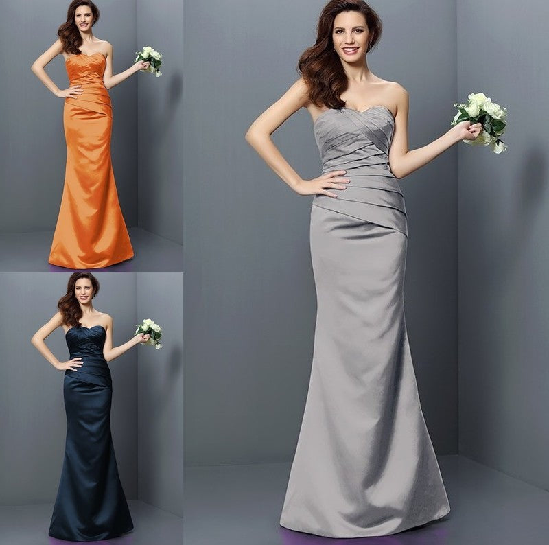 Pleats Sleeveless Trumpet/Mermaid Strapless Long Satin Bridesmaid Dresses