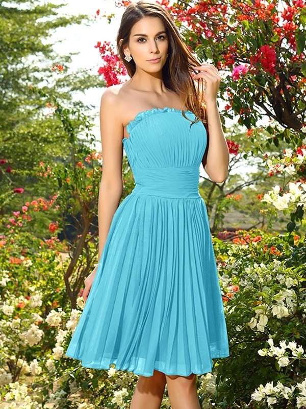 Sleeveless Short A-Line/Princess Strapless Pleats Chiffon Bridesmaid Dresses