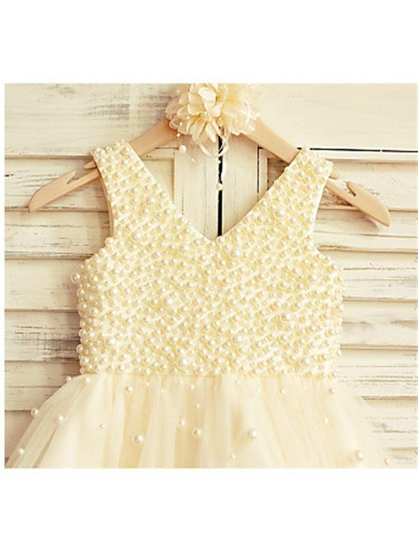 Tea-Length A-line/Princess Sleeveless Tulle Pearls V-neck Flower Girl Dresses