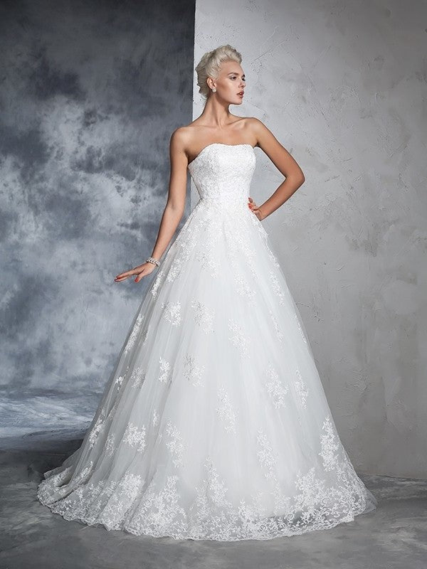 Ball Lace Gown Long Strapless Sleeveless Lace Wedding Dresses