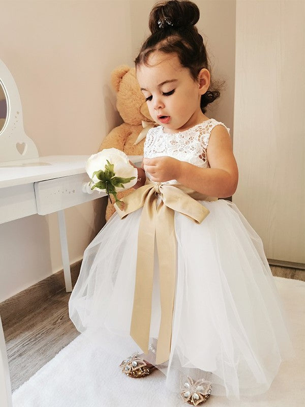 A-Line/Princess Sleeveless Scoop Tulle Knee-Length Sash/Ribbon/Belt Flower Girl Dresses