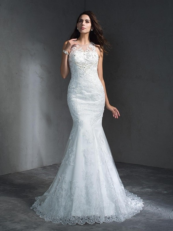 Long Sleeveless Scoop Applique Trumpet/Mermaid Lace Wedding Dresses