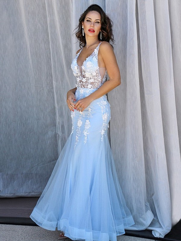 Trumpet/Mermaid Tulle Sleeveless V-neck Applique Floor-Length Dresses