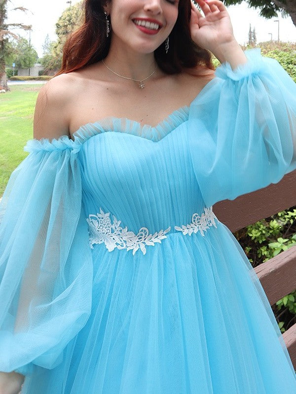 Applique Long Tulle A-Line/Princess Off-the-Shoulder Sleeves Floor-Length Dresses