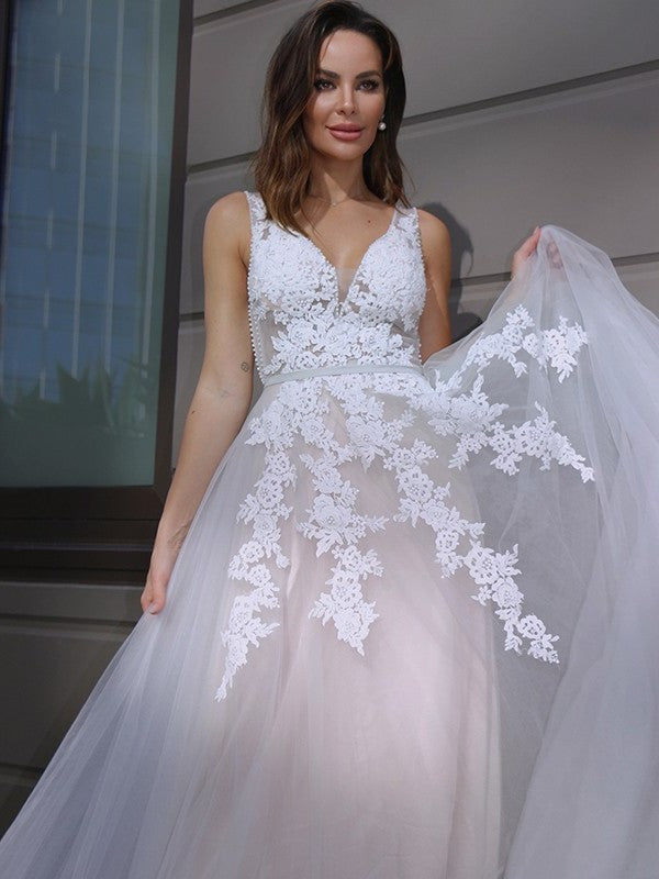 A-Line/Princess Sleeveless V-neck Applique Sweep/Brush Tulle Train Wedding Dresses