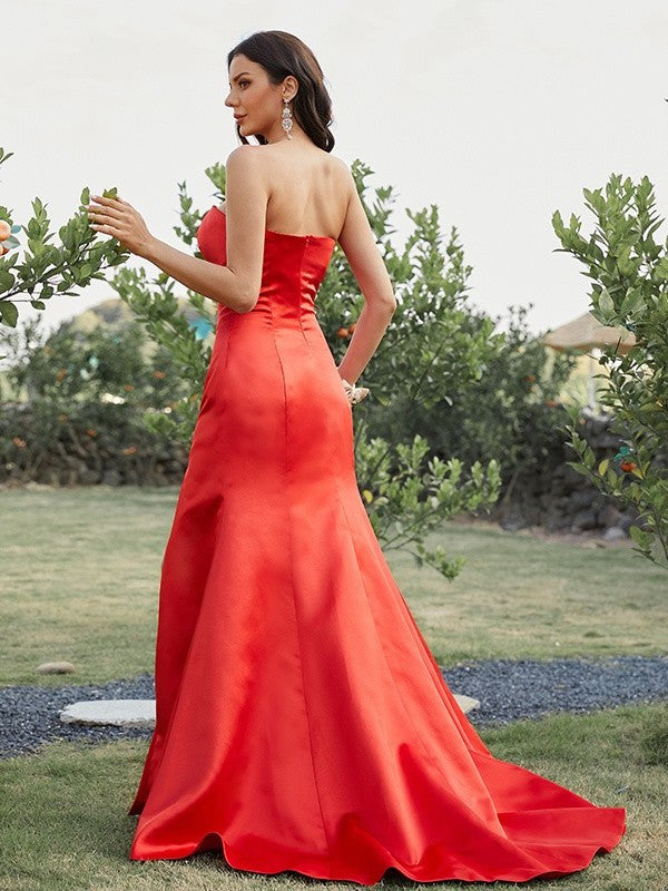 Satin Sleeveless Ruched Sheath/Column Strapless Sweep/Brush Train Dresses