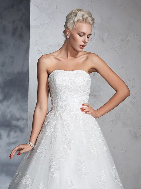 Ball Lace Gown Long Strapless Sleeveless Lace Wedding Dresses