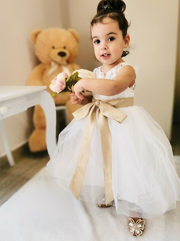 A-Line/Princess Sleeveless Scoop Tulle Knee-Length Sash/Ribbon/Belt Flower Girl Dresses