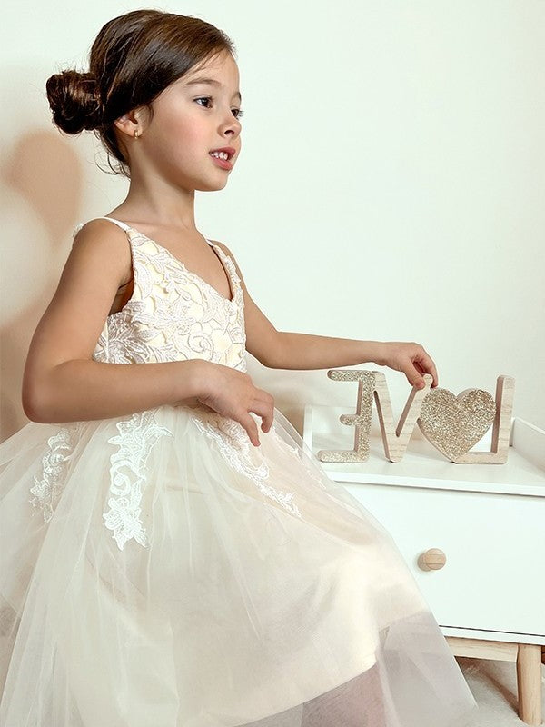 Lace Knee-Length V-neck Tulle A-Line/Princess Sleeveless Flower Girl Dresses