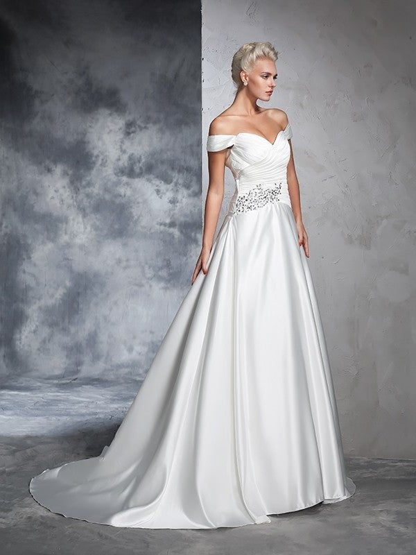 Sleeveless Gown Off-the-Shoulder Long Ruched Ball Taffeta Wedding Dresses