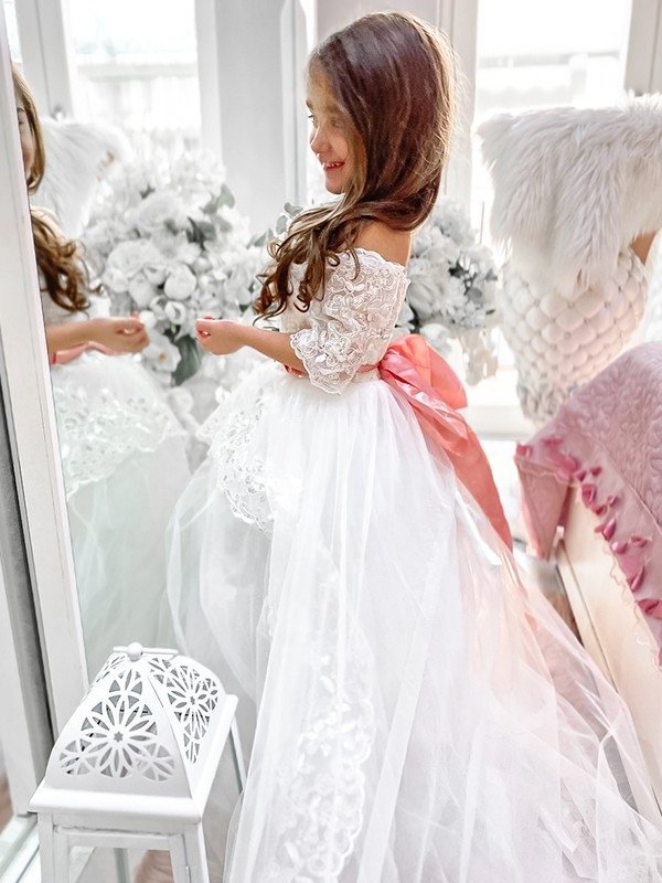 Sash/Ribbon/Belt Tulle Sweep/Brush Off-the-Shoulder 1/2 Train Sleeves A-Line/Princess Flower Girl Dresses