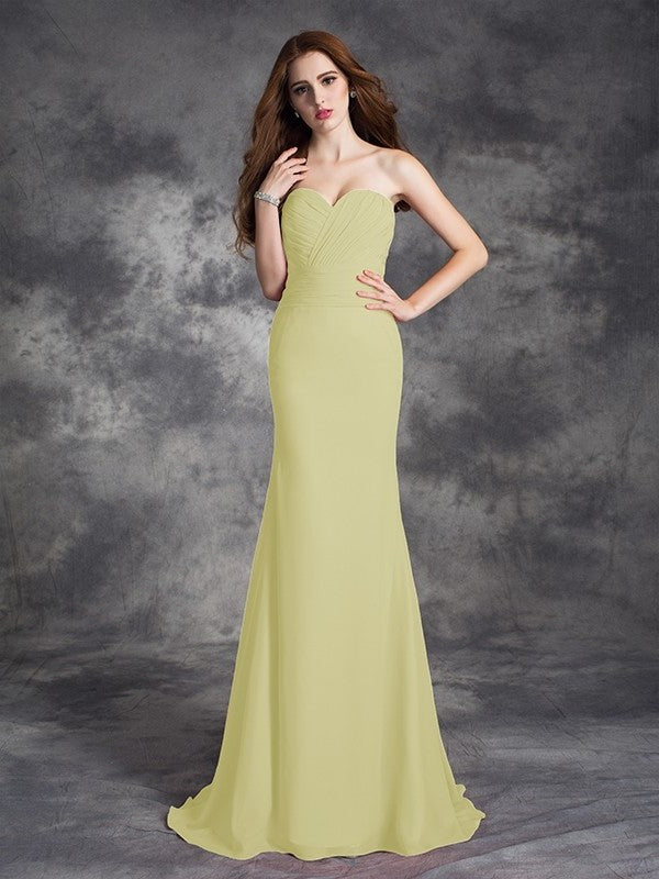 Sweetheart Sleeveless Long Ruched Trumpet/Mermaid Chiffon Bridesmaid Dresses