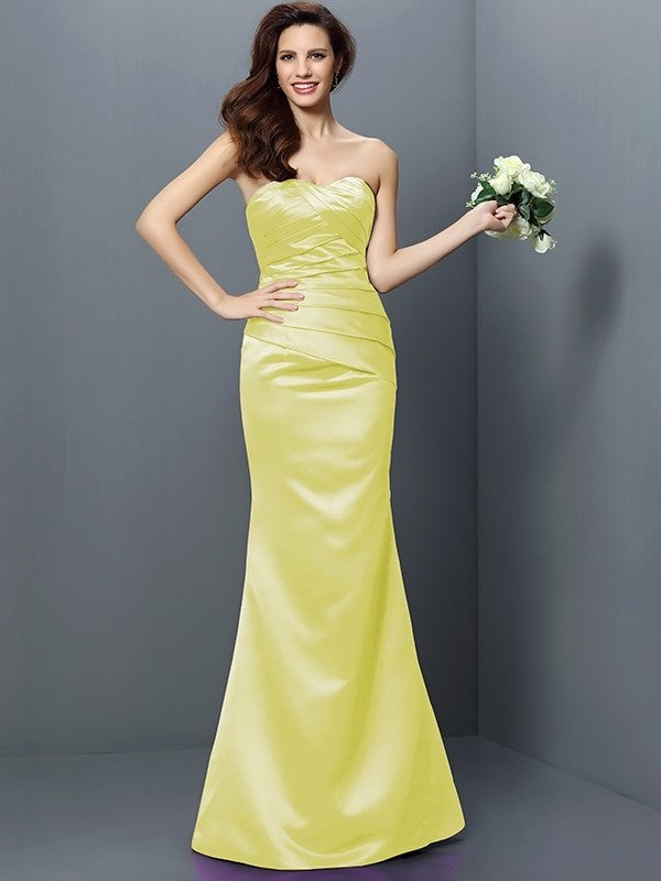 Pleats Sleeveless Trumpet/Mermaid Strapless Long Satin Bridesmaid Dresses