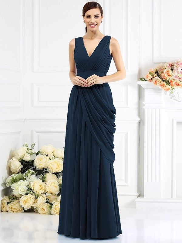 A-Line/Princess Long Pleats Sleeveless V-neck Chiffon Bridesmaid Dresses