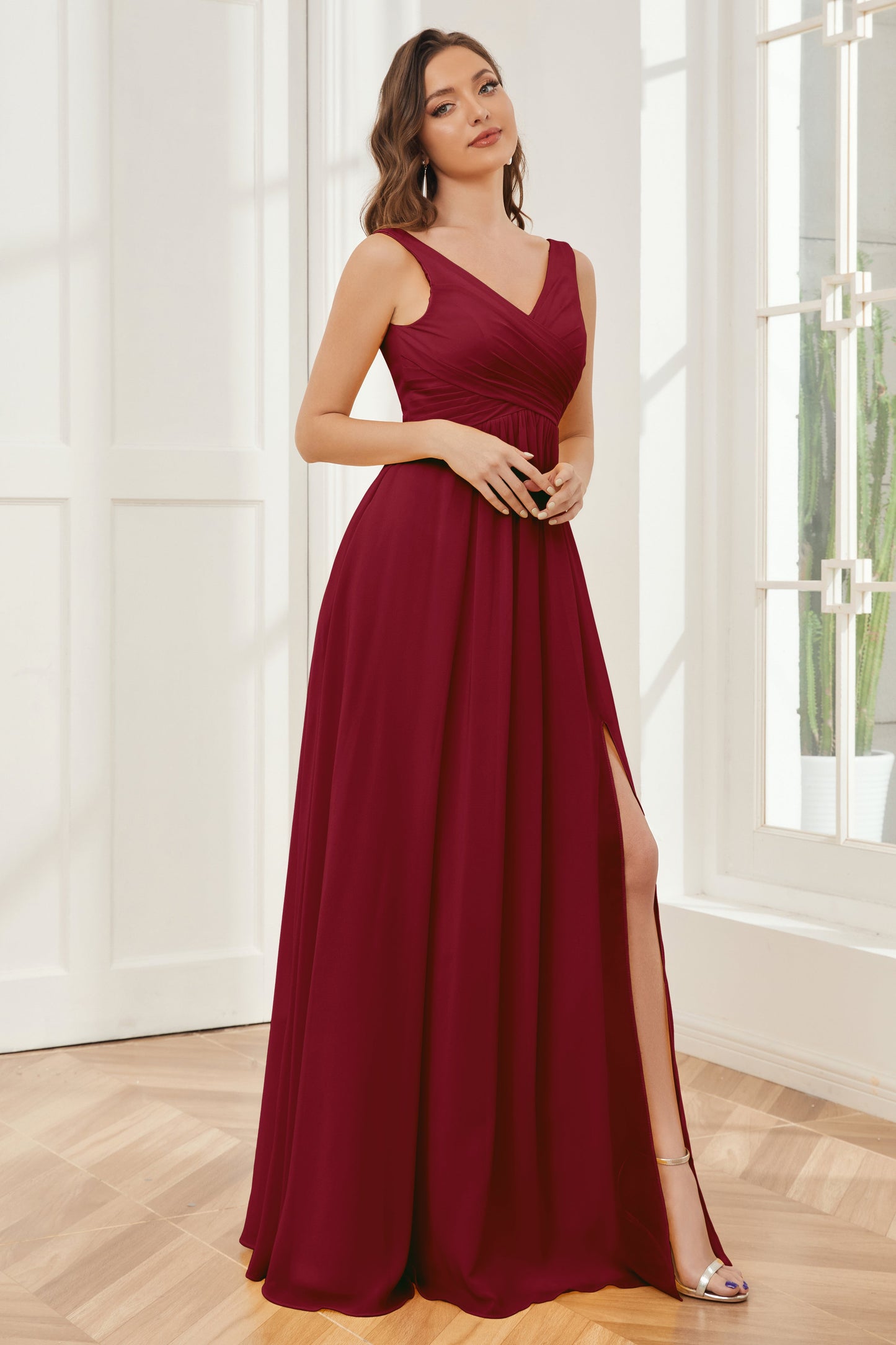 Column V-neck Chiffon Long Bridesmaid Dresses