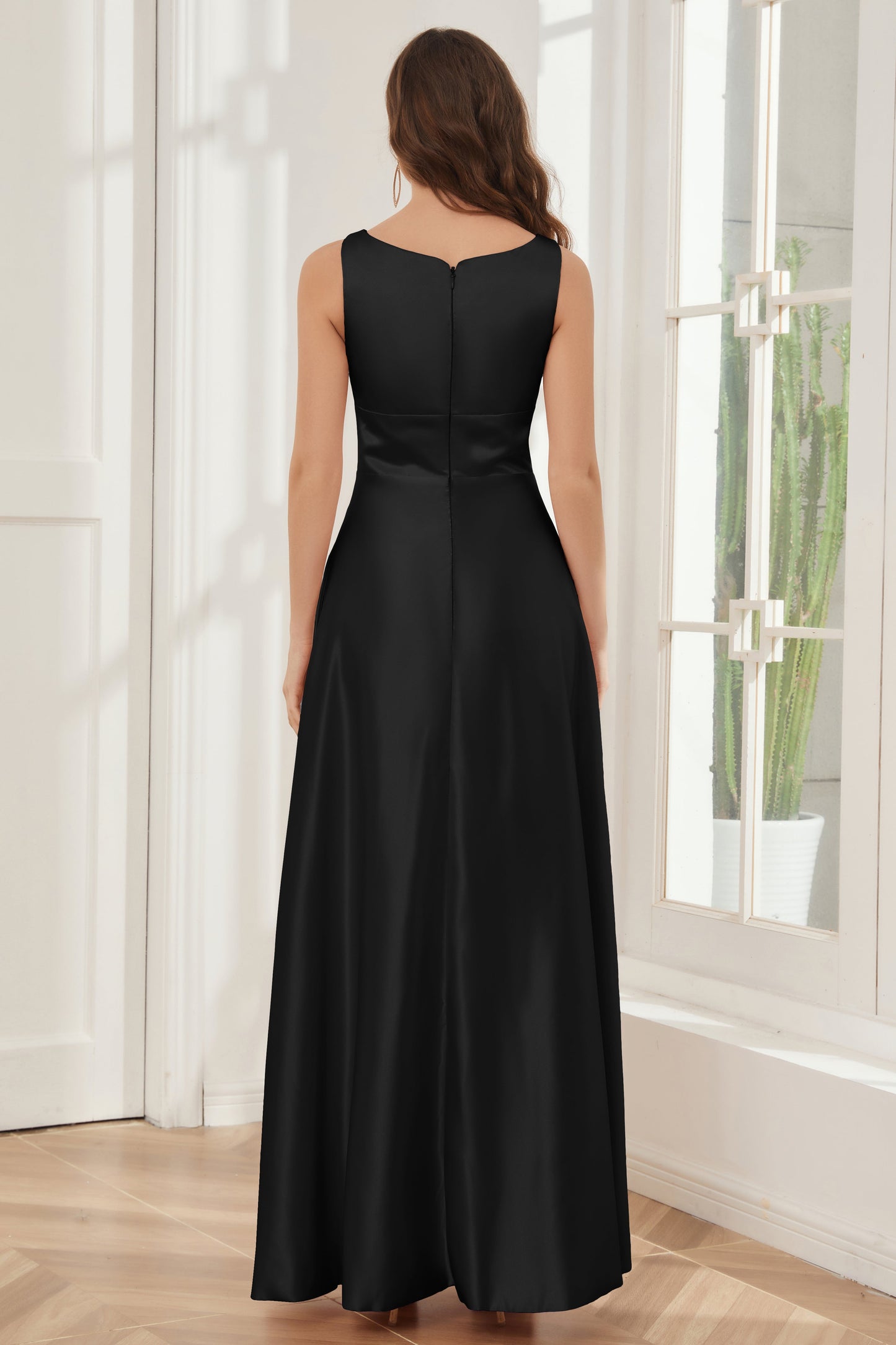 A-line Sleeveless Satin Long Bridesmaid Dresses with Pockets